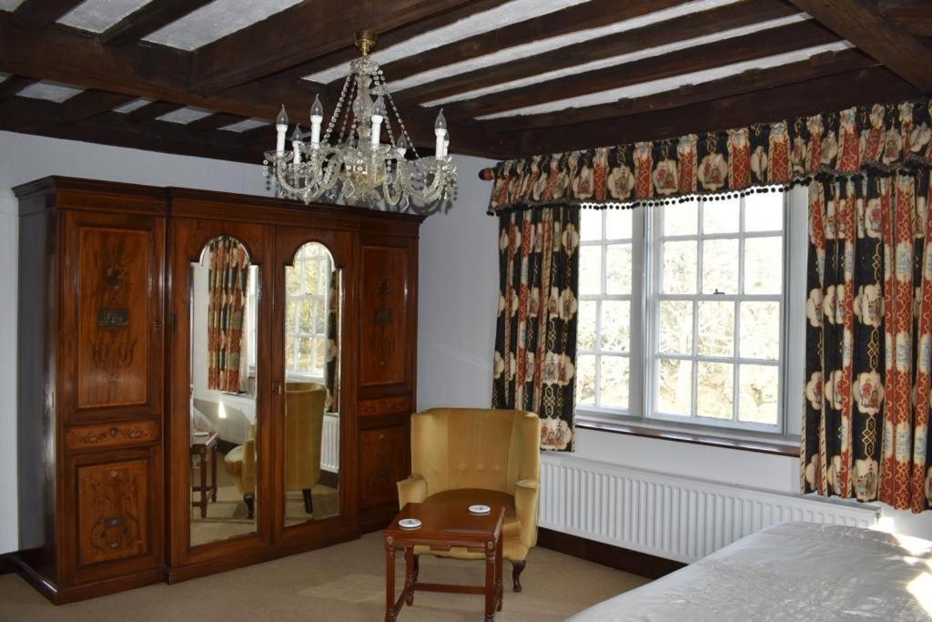 Holmbush House Pension Hellingly Buitenkant foto