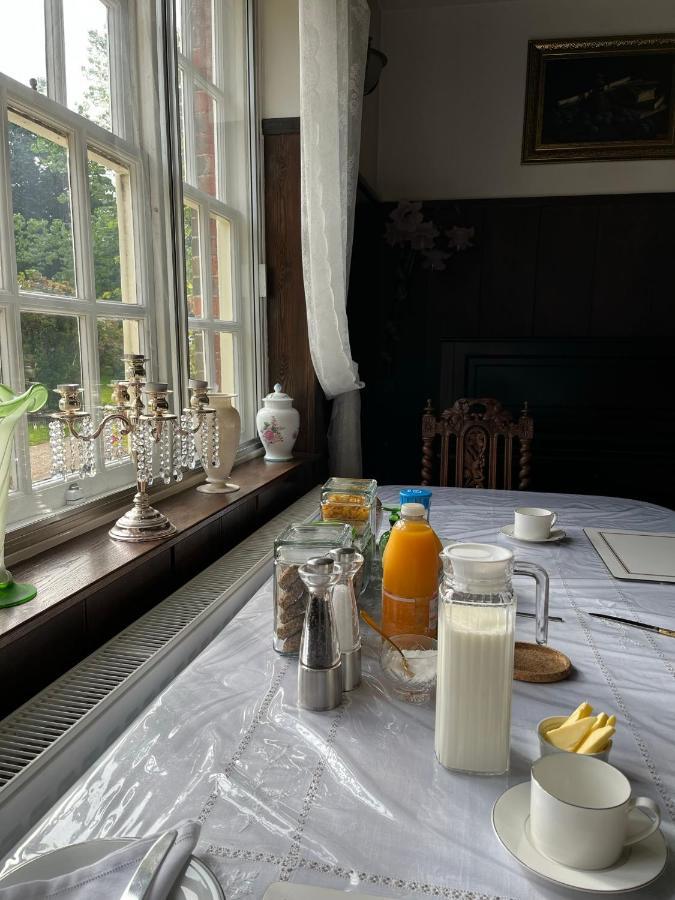 Holmbush House Pension Hellingly Buitenkant foto